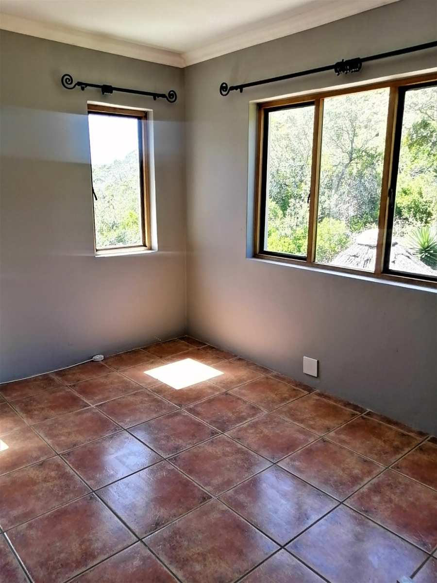 To Let 4 Bedroom Property for Rent in Cola Beach Western Cape
